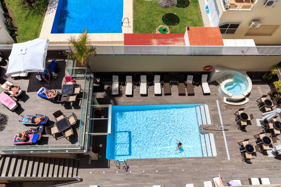 Moon Dreams Torremolinos - Adults Recommended Hotel Eksteriør billede